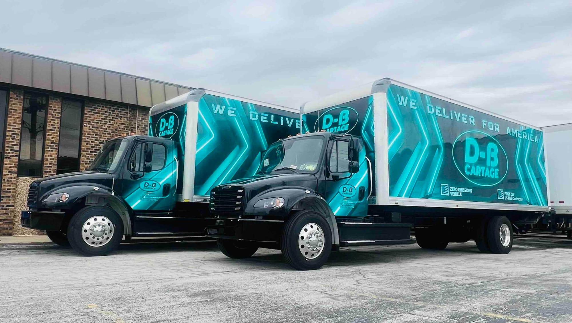 Tesla Delays Semi Production to Late 2025, First Commercial Hydrogen Fuel Station Opens, and More in Green Trucking News